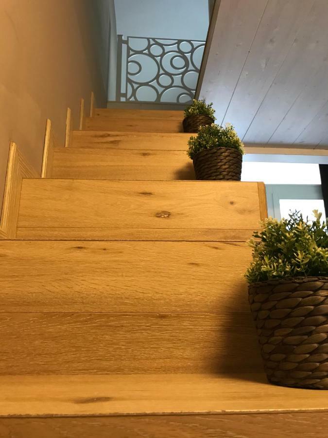Oroverde Camere & Suite Nel Cuore Di Trani Bagian luar foto